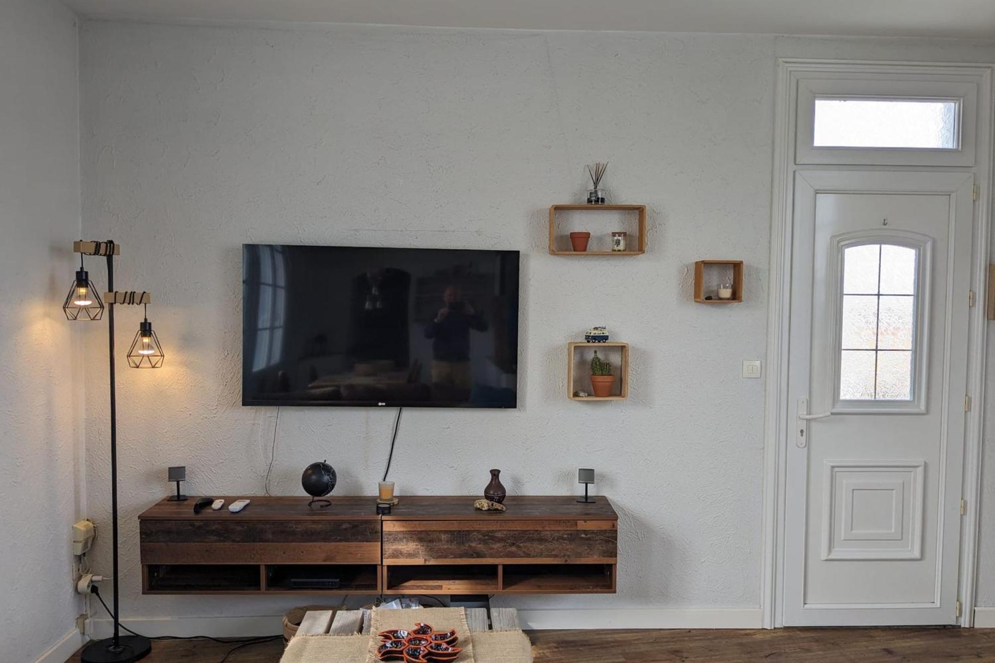 Family Cocoon By The Sea Apartment *